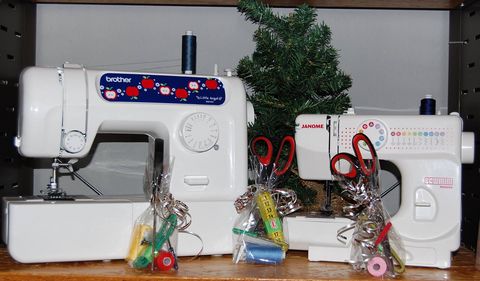 Brother KD144 und Janome SewMini